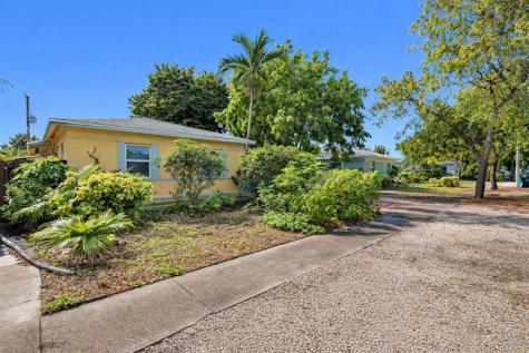 255 SW 15th Street Dania Beach FL 33004