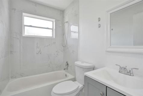 260 NE 41st Street Oakland Park FL 33334