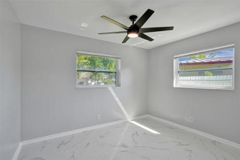 260 NE 41st Street Oakland Park FL 33334