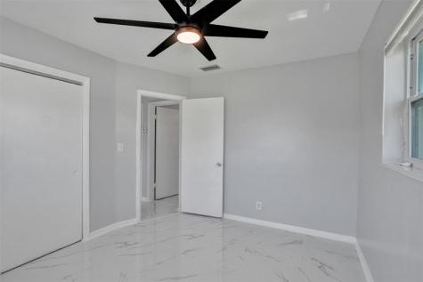 260 NE 41st Street Oakland Park FL 33334