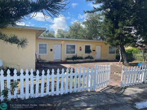 224 SE 9th Court Hallandale Beach FL 33009