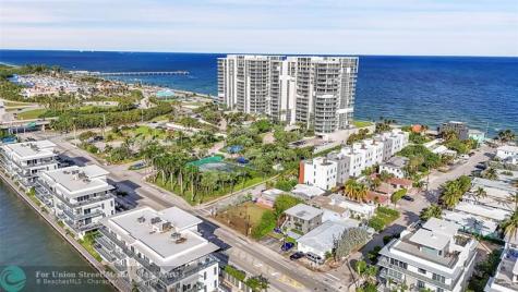 356 Balboa Street Hollywood FL 33019