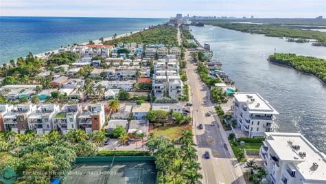 356 Balboa Street Hollywood FL 33019