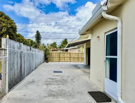 1213 W Broward Street Lantana FL 33462