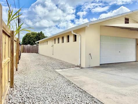 1213 W Broward Street Lantana FL 33462