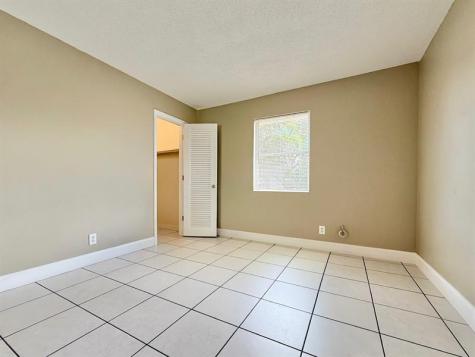 1213 W Broward Street Lantana FL 33462