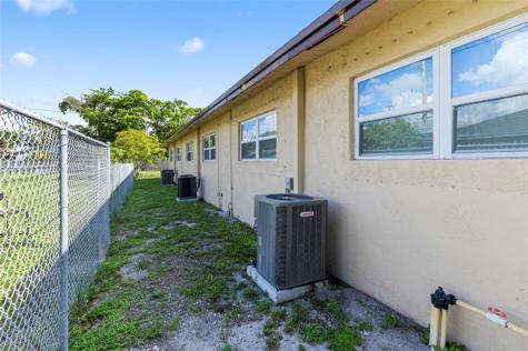 229 NW 12th Court Pompano Beach FL 33060