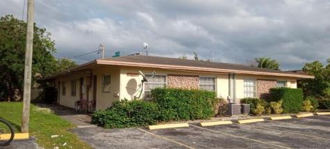 1856 NW 52nd Avenue Lauderhill Fl 33313
