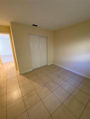 1856 NW 52nd Avenue Lauderhill Fl 33313