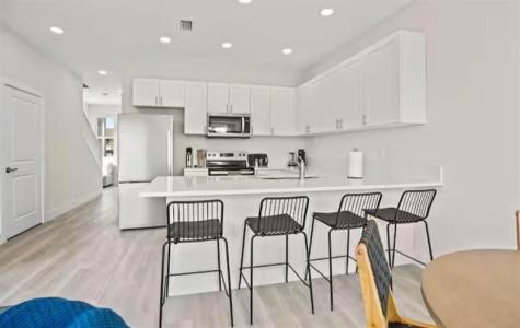 1547 W 26th Court Riviera Beach FL 33404