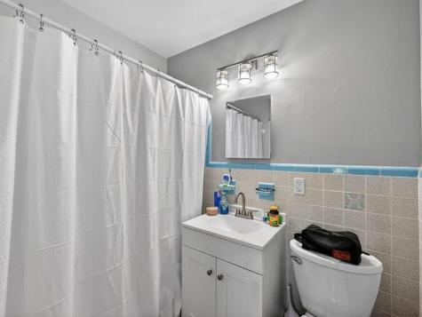 1632 NE 33rd Street #1-2 Oakland Park FL 33334