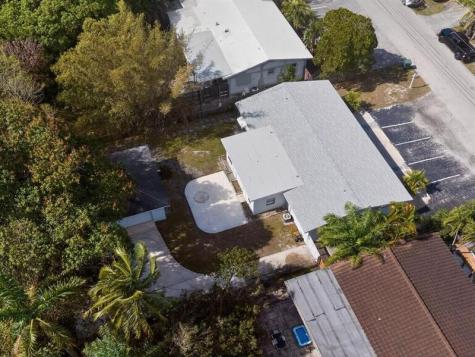 1632 NE 33rd Street #1-2 Oakland Park FL 33334