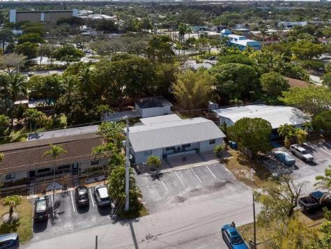 1632 NE 33rd Street #1-2 Oakland Park FL 33334