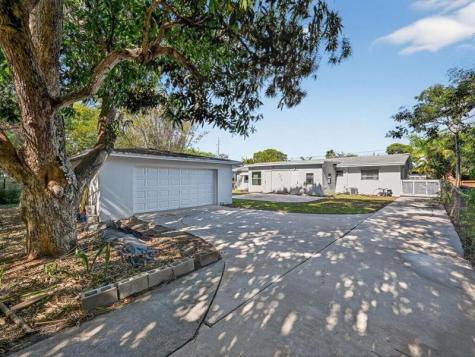 1632 NE 33rd Street #1-2 Oakland Park FL 33334