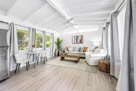 305 Hibiscus Avenue Pompano Beach FL 33062