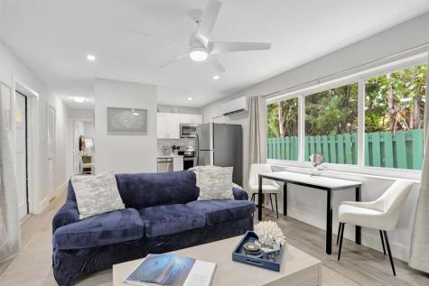 305 Hibiscus Avenue Pompano Beach FL 33062