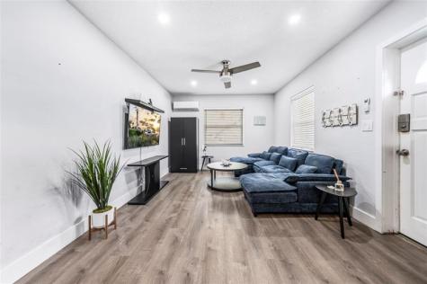 305 Hibiscus Avenue Pompano Beach FL 33062