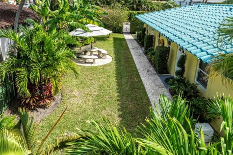 305 Hibiscus Avenue Pompano Beach FL 33062