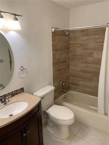 3502 Riverside Drive Coral Springs FL 33065