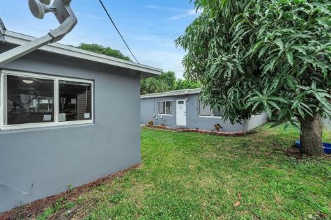 728 20TH Street West Palm Beach FL 33407