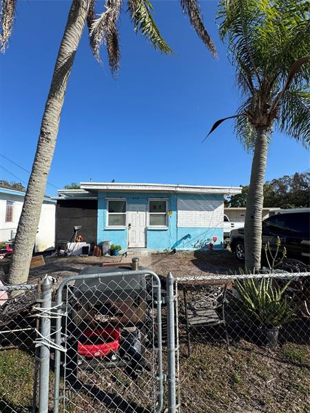 812 N 17th Street Fort Pierce FL 34950
