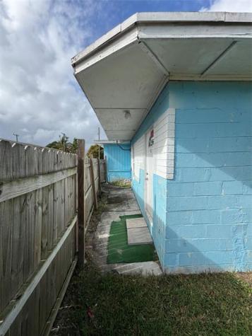 812 N 17th Street Fort Pierce FL 34950