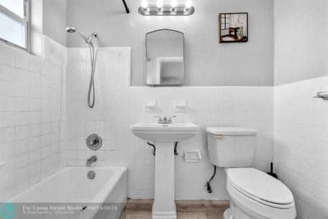 1925 NE 26th Street Wilton Manors FL 33305