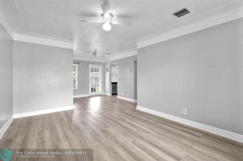 1925 NE 26th Street Wilton Manors FL 33305