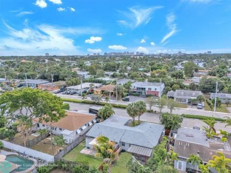 1925 NE 26th Street Wilton Manors FL 33305