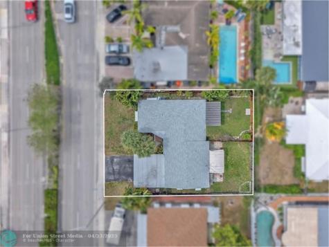 1925 NE 26th Street Wilton Manors FL 33305