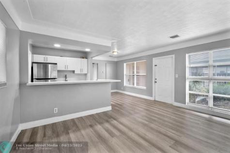 1925 NE 26th Street Wilton Manors FL 33305