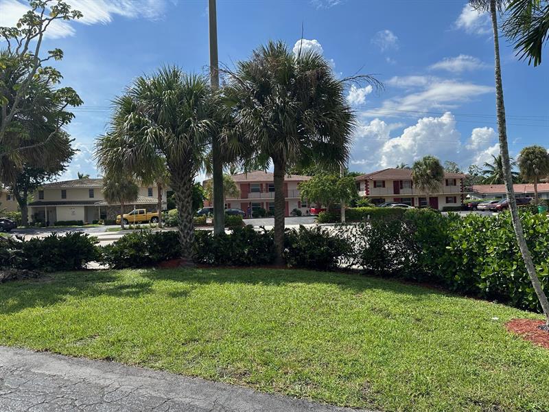 4117 Riverside Drive Coral Springs FL 33065