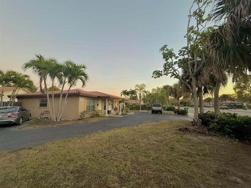 4117 Riverside Drive Coral Springs FL 33065