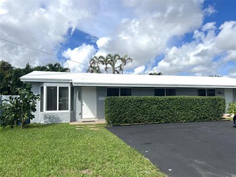 4331 NE 5th Avenue Oakland Park FL 33334