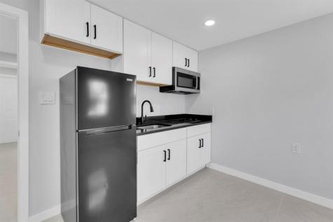 851 NW 4th Avenue Pompano Beach FL 33060