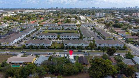 851 NW 4th Avenue Pompano Beach FL 33060