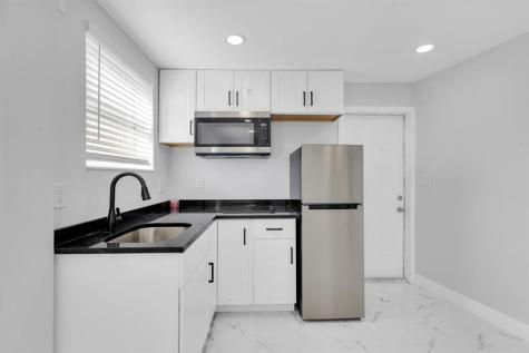 851 NW 4th Avenue Pompano Beach FL 33060
