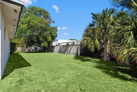 400 NE 2nd Street Boynton Beach FL 33435