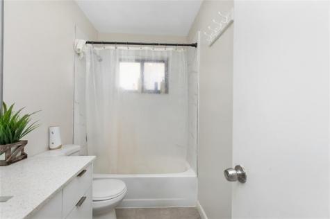 3461 SW 24th Street Miami FL 33145