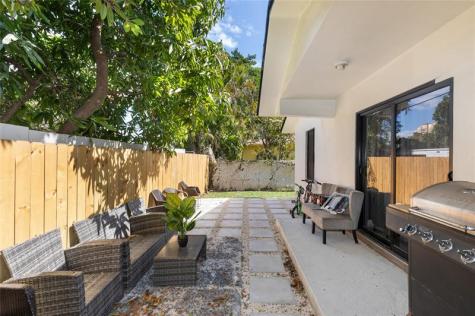 3461 SW 24th Street Miami FL 33145