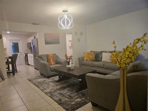 296 Alemeda Drive Palm Springs FL 33461