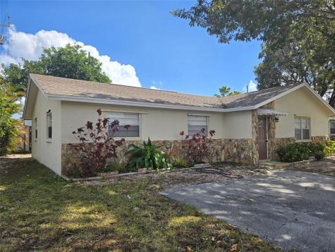 296 Alemeda Drive Palm Springs FL 33461