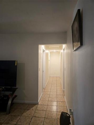 296 Alemeda Drive Palm Springs FL 33461