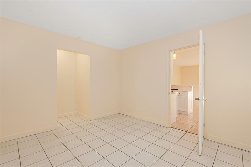 2581 NE 11th Court Pompano Beach FL 33062