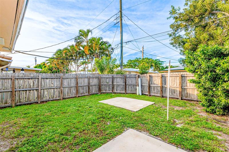 2581 NE 11th Court Pompano Beach FL 33062