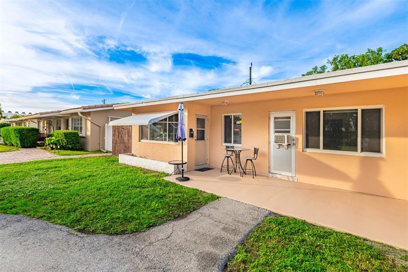 2581 NE 11th Court Pompano Beach FL 33062