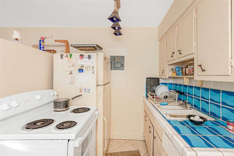 2581 NE 11th Court Pompano Beach FL 33062