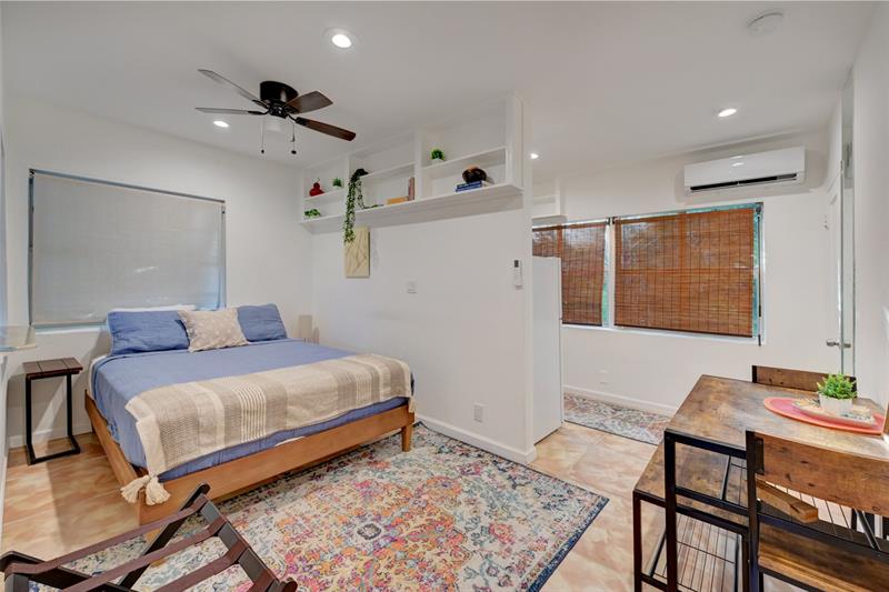 1944 NE 5th Street Deerfield Beach FL 33441