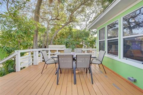 1944 NE 5th Street Deerfield Beach FL 33441