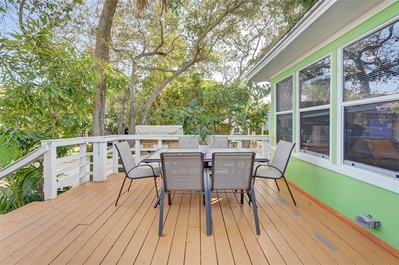 1944 NE 5th Street Deerfield Beach FL 33441